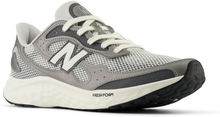 New Balance Men's Fresh Foam Arishi V4 Running Shoe - Image 3