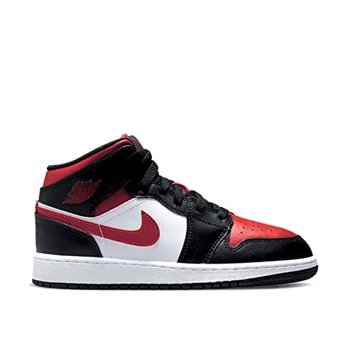 Jordan Boy's Air 1 Mid GS Sneaker, Black/Fire Red-white, 7 Big Kid - Image 2