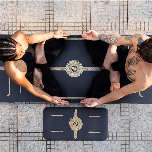 LIFORME Printed Yoga Mat & Travel Mat Bundle Pack – Patented Alignment System, Eco-Friendly, Non-Slip Warrior-Grip, Made with Natural Rubber, Thick, Sweat Resistant, Comfortable - Black and Gold - Image 5