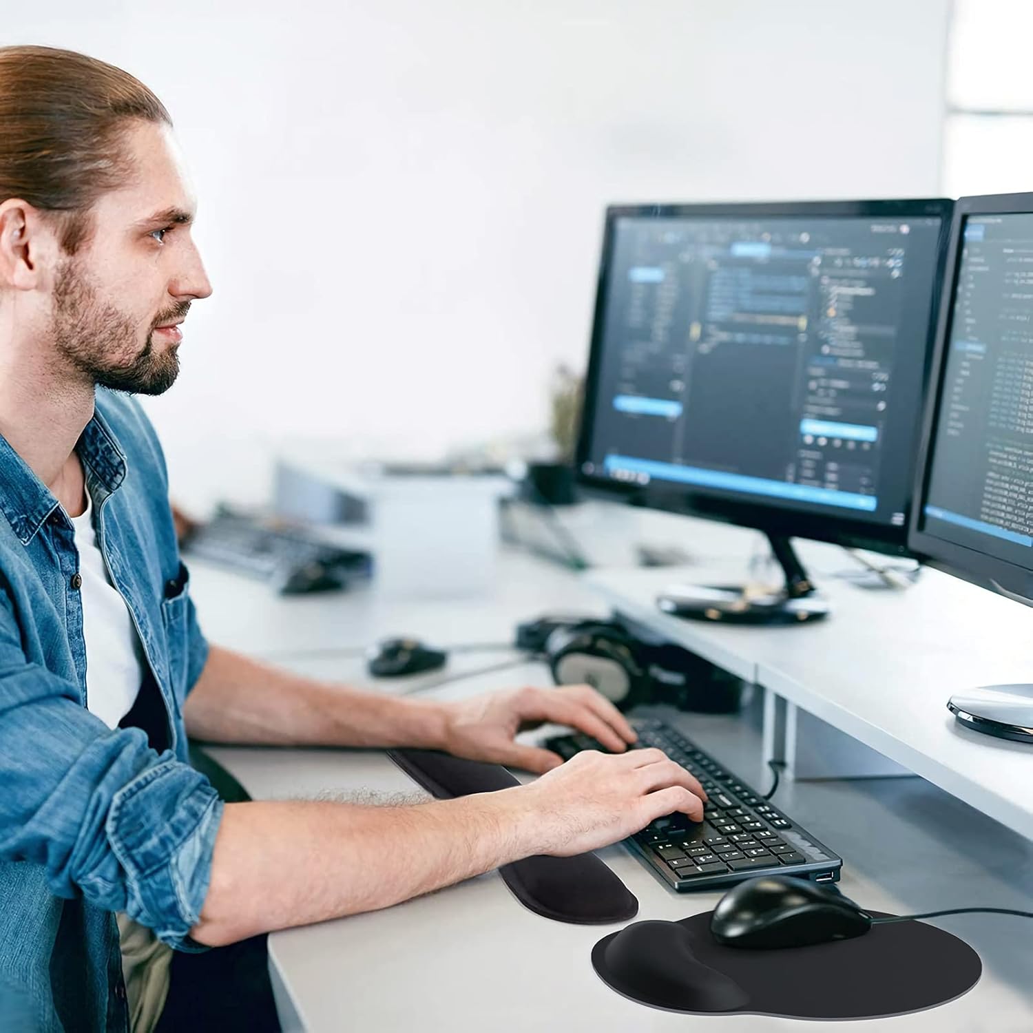 KTRIO Ergonomic Keyboard Wrist Rest and Mouse Pad with Wrist Rest Set, Memory Foam Wrist Support for Typing, Gaming, Office and Home Use, Black - Image 6