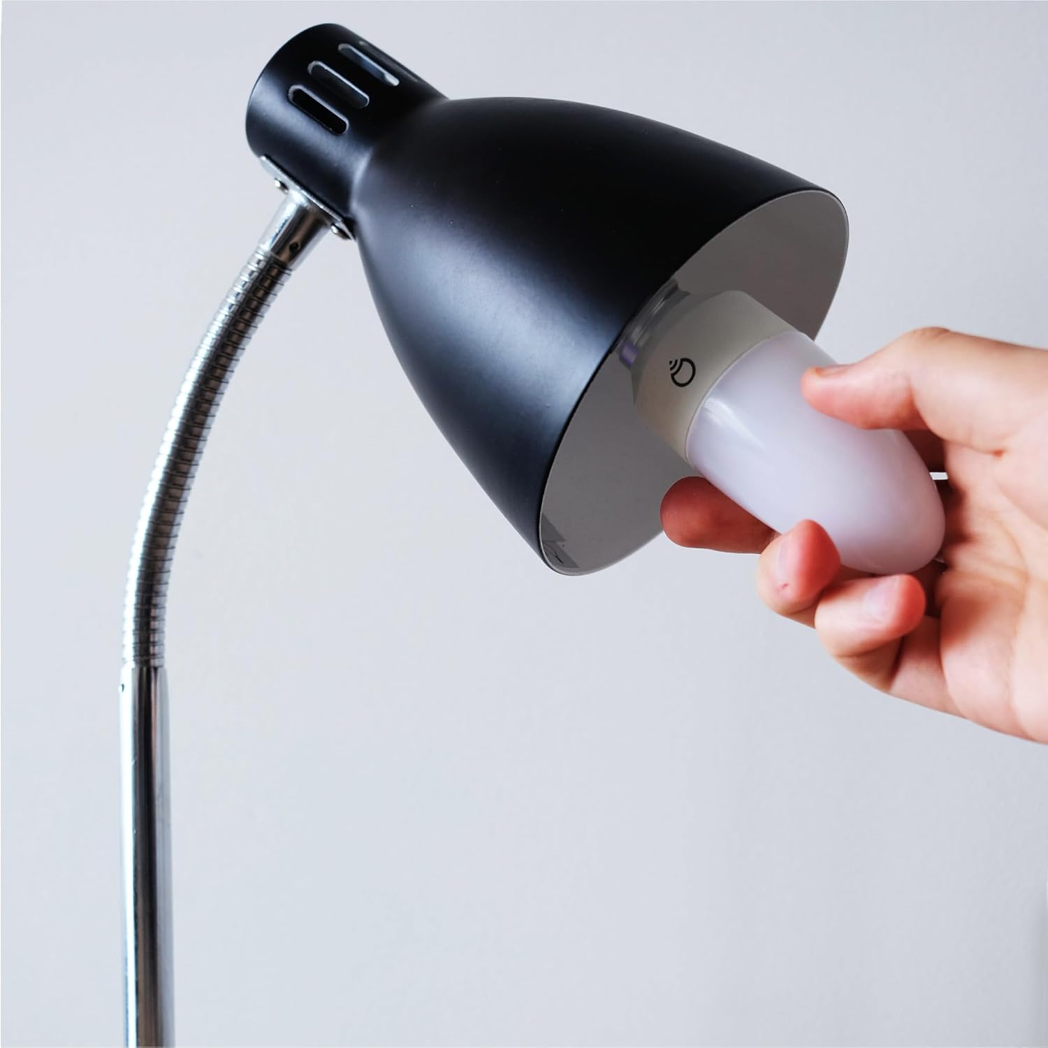 LIFX Color Smart Candle LED Bulb, E26 Base, Wi-Fi RGBW Flame Effect with 26 LED Zones, Dimmable, Flame & Morph Modes, App + Voice Control (Alexa, Google, Siri), 1500K–9000K Tunable White, LFX/ETF - Image 9