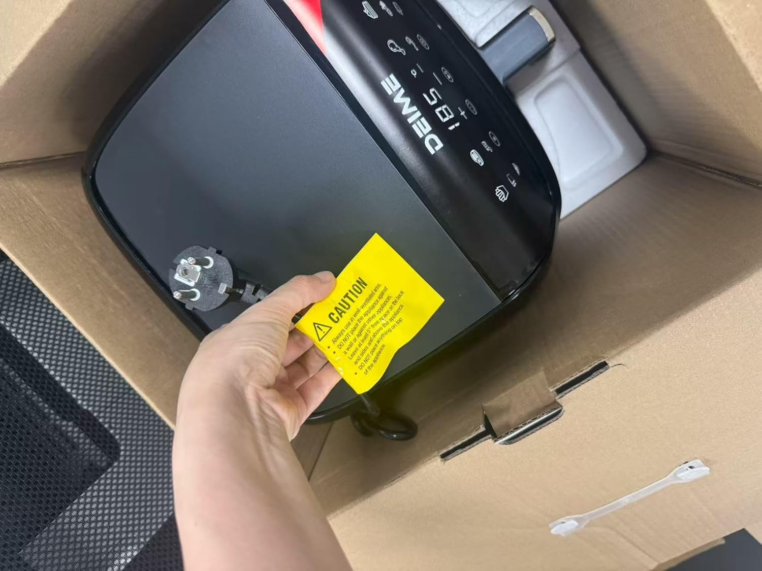 DEIME Air Fryer 7.2 QT 1700W Oilless Oven Healthy Cooker Air Fryers Large Capacity with 8 Presets, LCD Touch Screen, Customerizable Cooking, Non-Stick Basket (Black) - Image 2