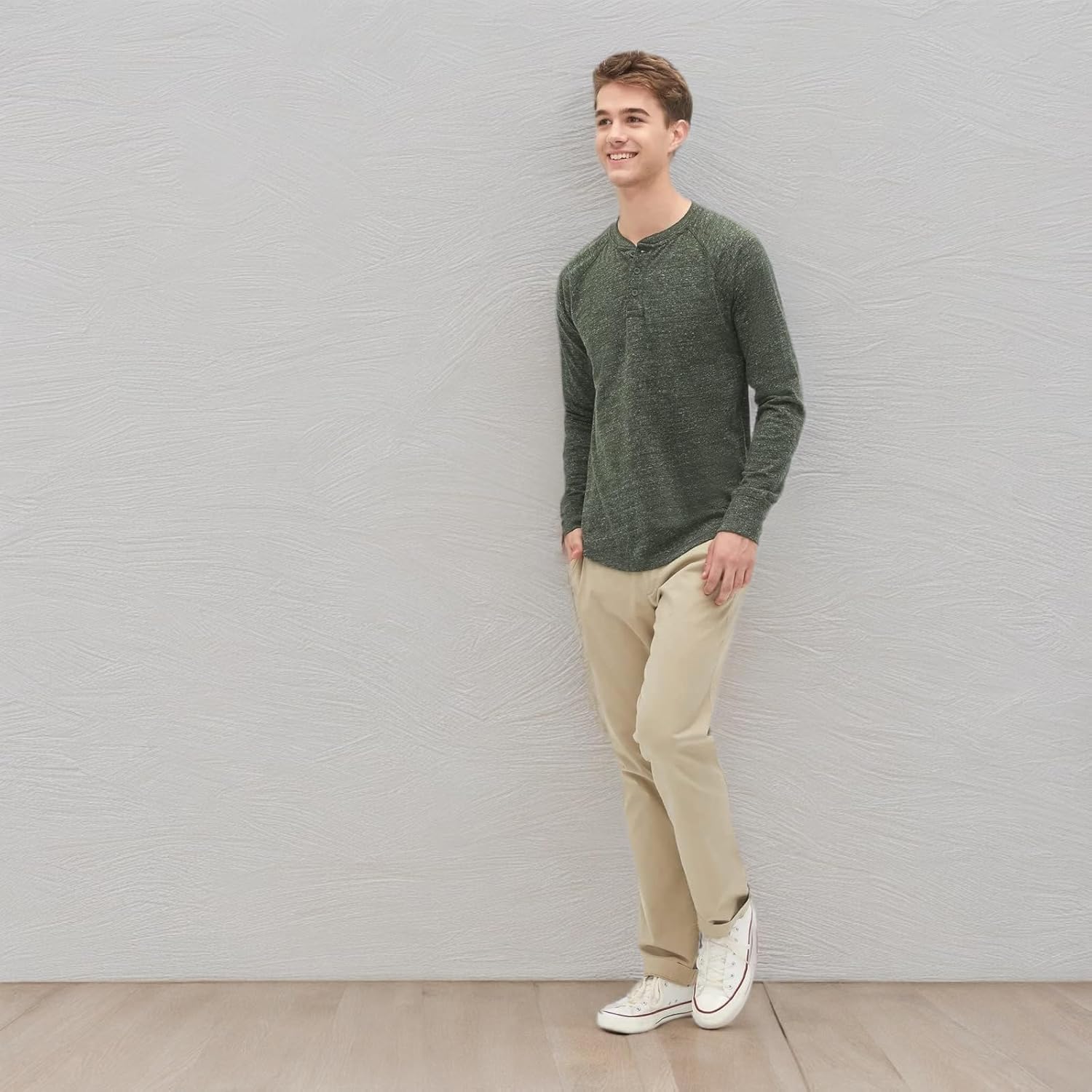 Gap Mens Essential Straight Fit Khaki Chino Pants - Image 4