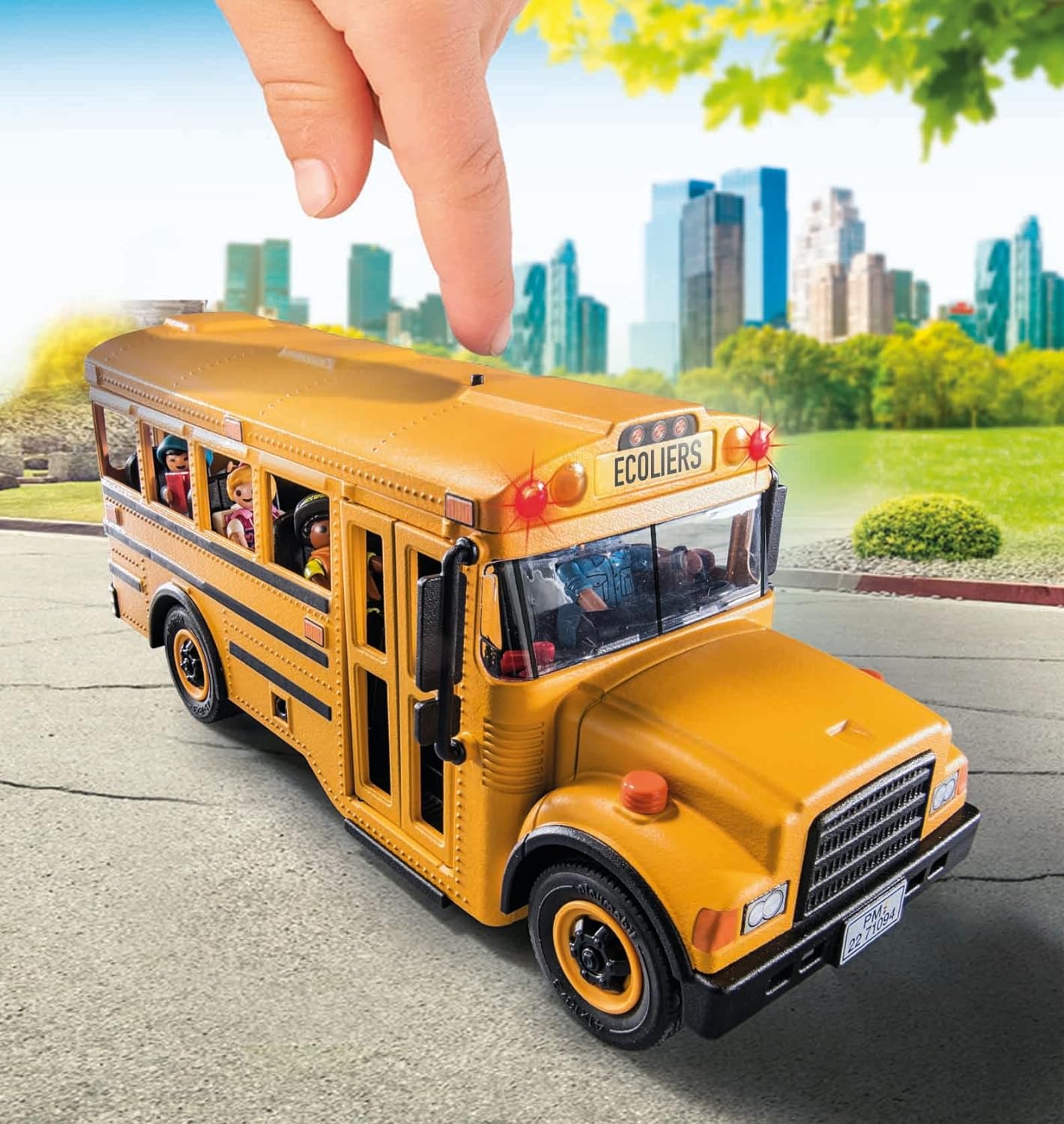 Playmobil School Bus with Accessories and 4 Figures - Image 6