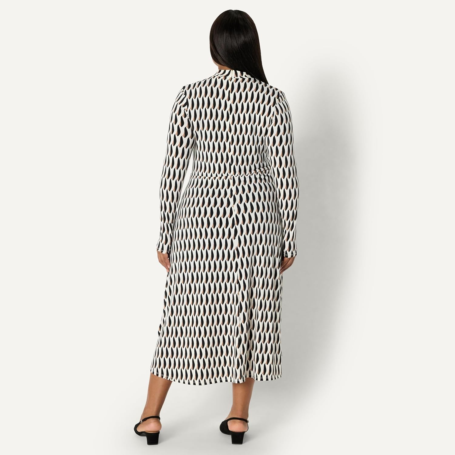 Amazon Essentials (Demi's Pick) Women's Fit and Flare Long-Sleeved Short Maxi Dress - Image 7