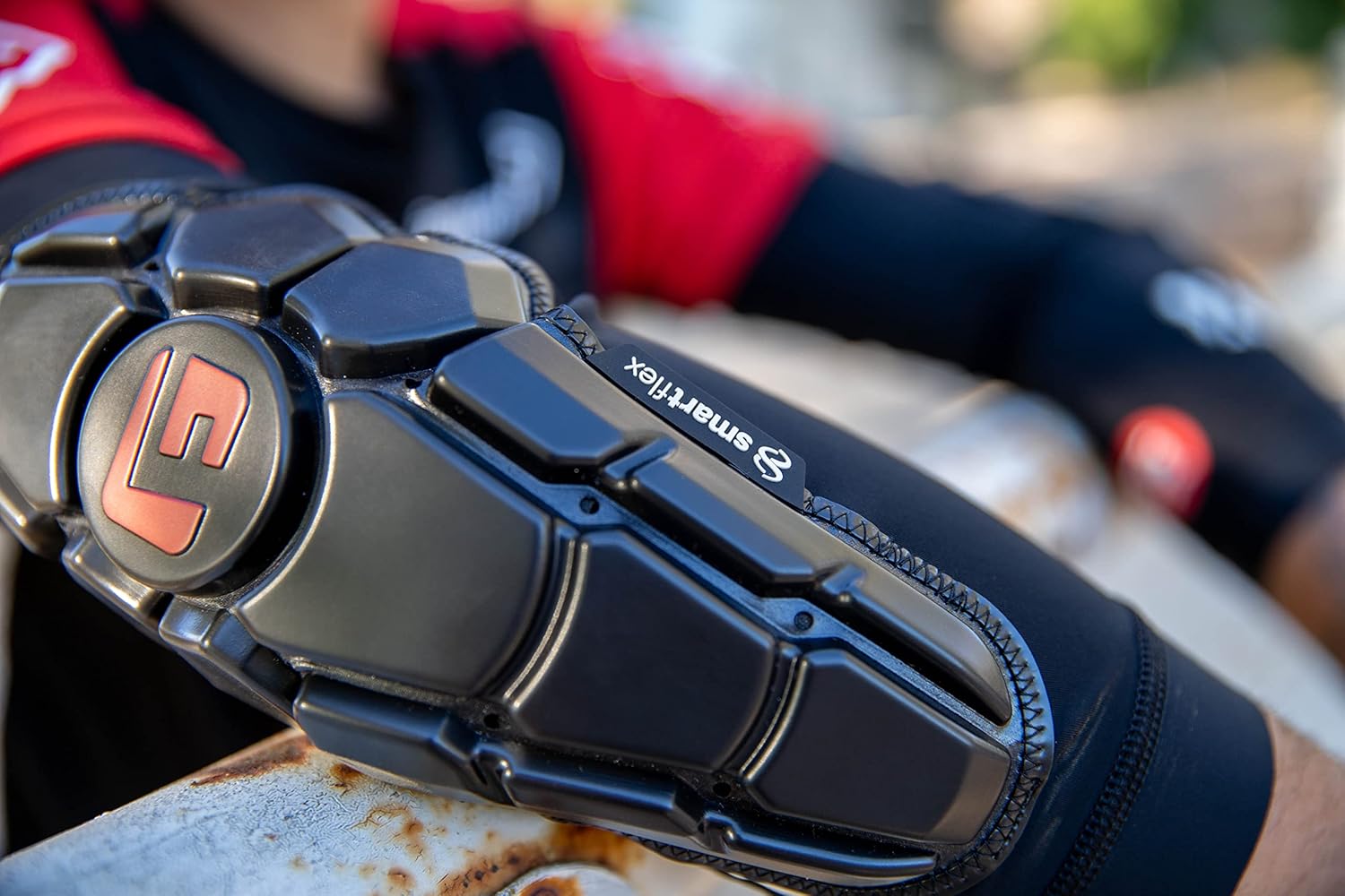 G-Form Pro-X3 Elbow Guards - Dirt Bike & Mountain Bike Elbow Pad - Bike Accessories - Image 4