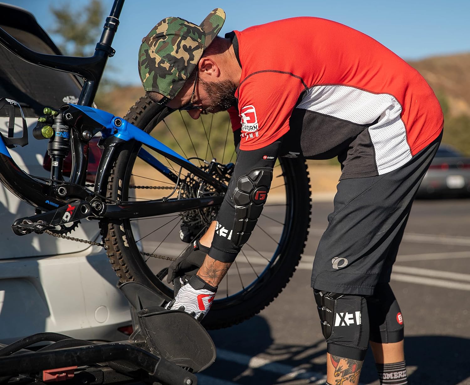 G-Form Pro-X3 Elbow Guards - Dirt Bike & Mountain Bike Elbow Pad - Bike Accessories - Image 5