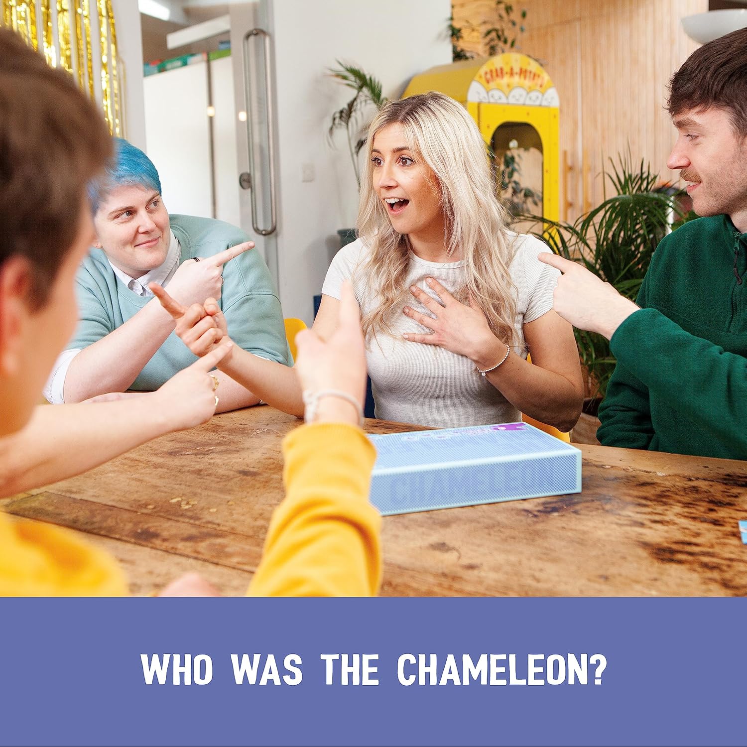 Big Potato The Chameleon Picture Edition - A Fun Family Board Game with a Twist on The Classic Chameleon Game. Suitable for Ages 8 and Up - Image 6