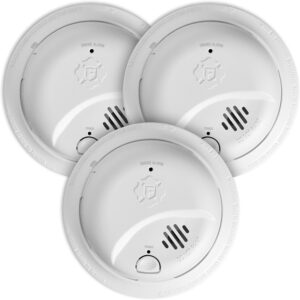 First Alert Smoke Alarm, Interconnect Hardwire Detector with 10-Year Battery Backup, SMI105-AC, 3-Pack